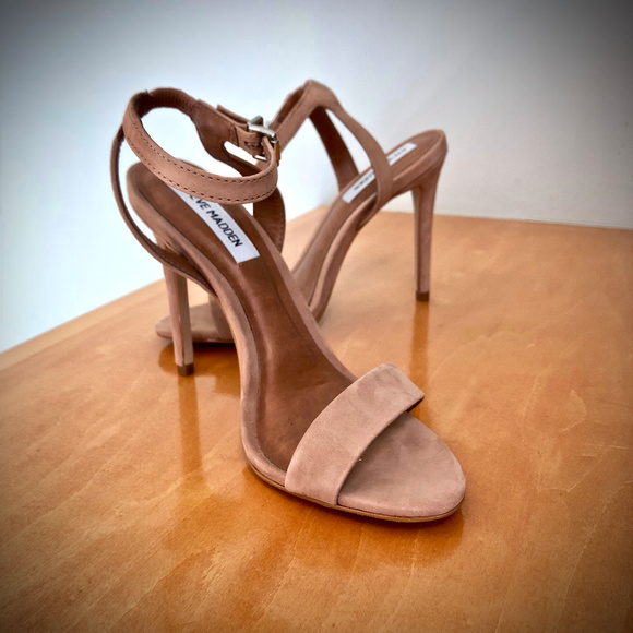Steve Madden Shoes - NWT Steve Madden "Landen" Nubuck Ankle Strap Heels